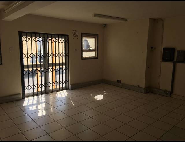 INDUSTRIAL PROPERTY TO RENT IN MKONDENI